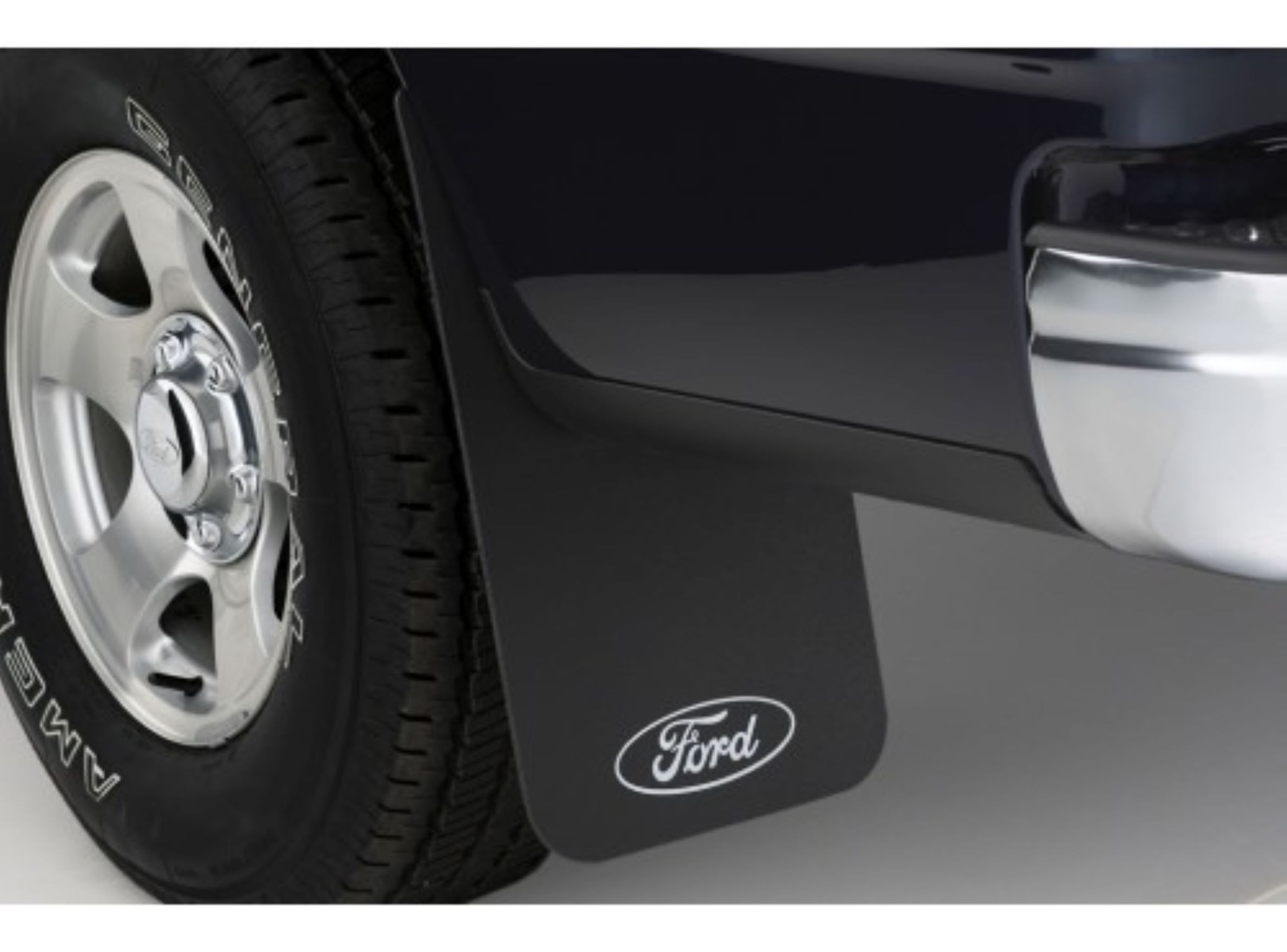Image pour Pare-boue – Plats, noirs, avant ou arrière, ensemble de deux, avec logo ovale Ford à partir de AccessoriesCanada