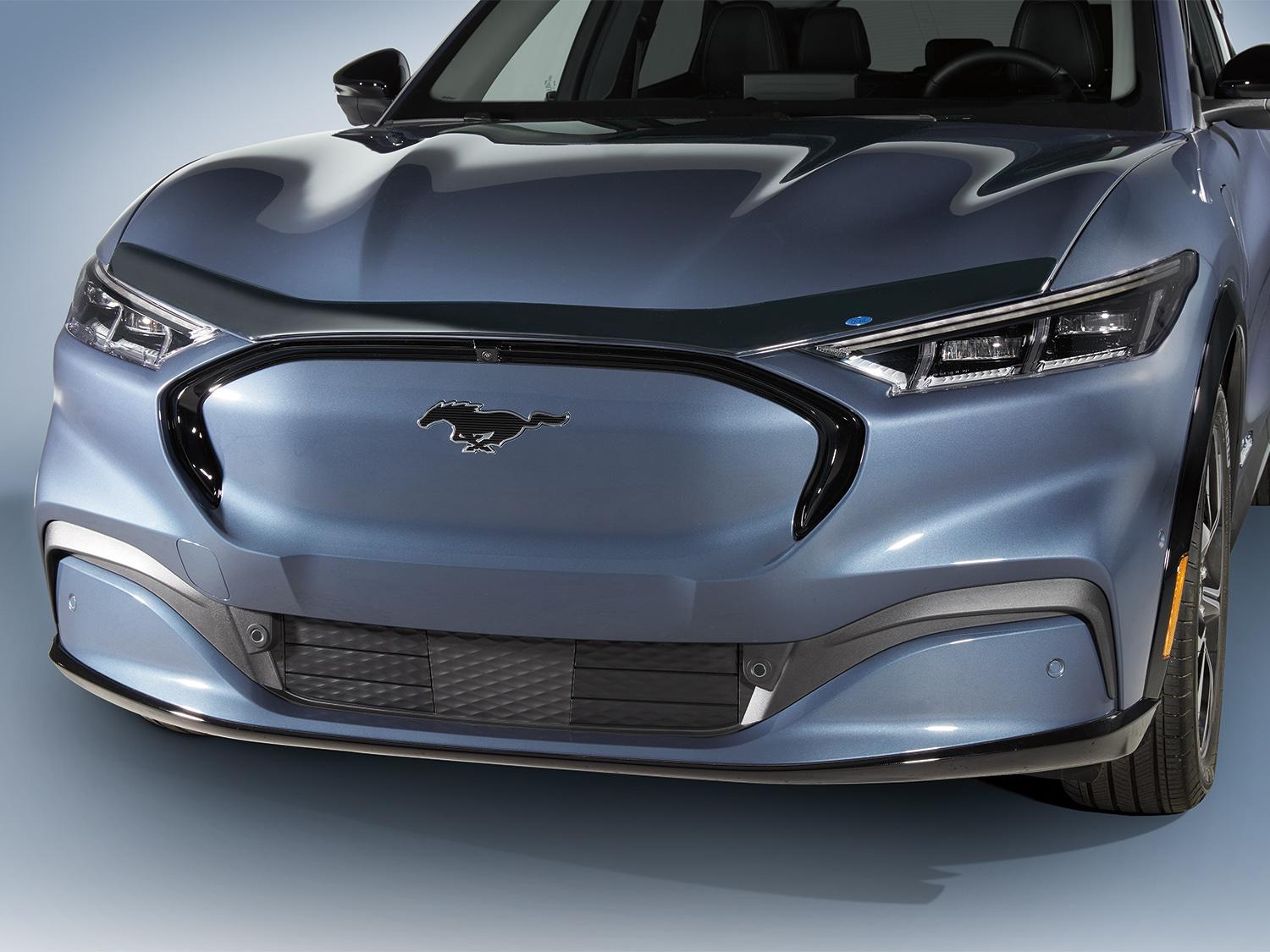 Image for Hood Protector - Aeroskin, Smoke-Color from AccessoriesCanada
