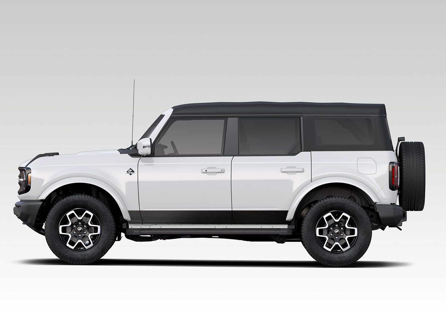 Image for Bronco 4Dr Blackout Package from AccessoriesCanada