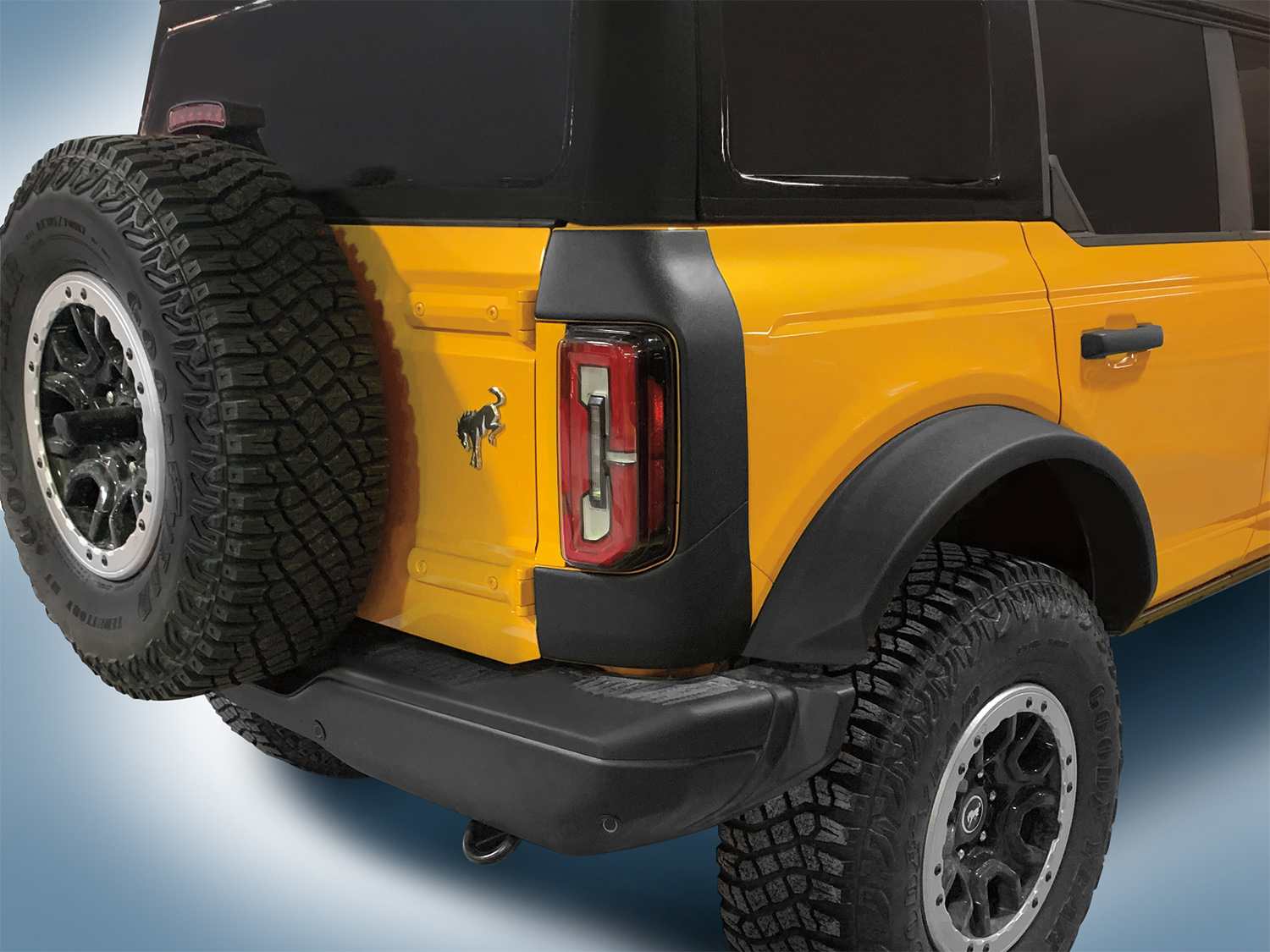 Image for Exterior Trim Trail Armor - Rear Corners from AccessoriesCanada