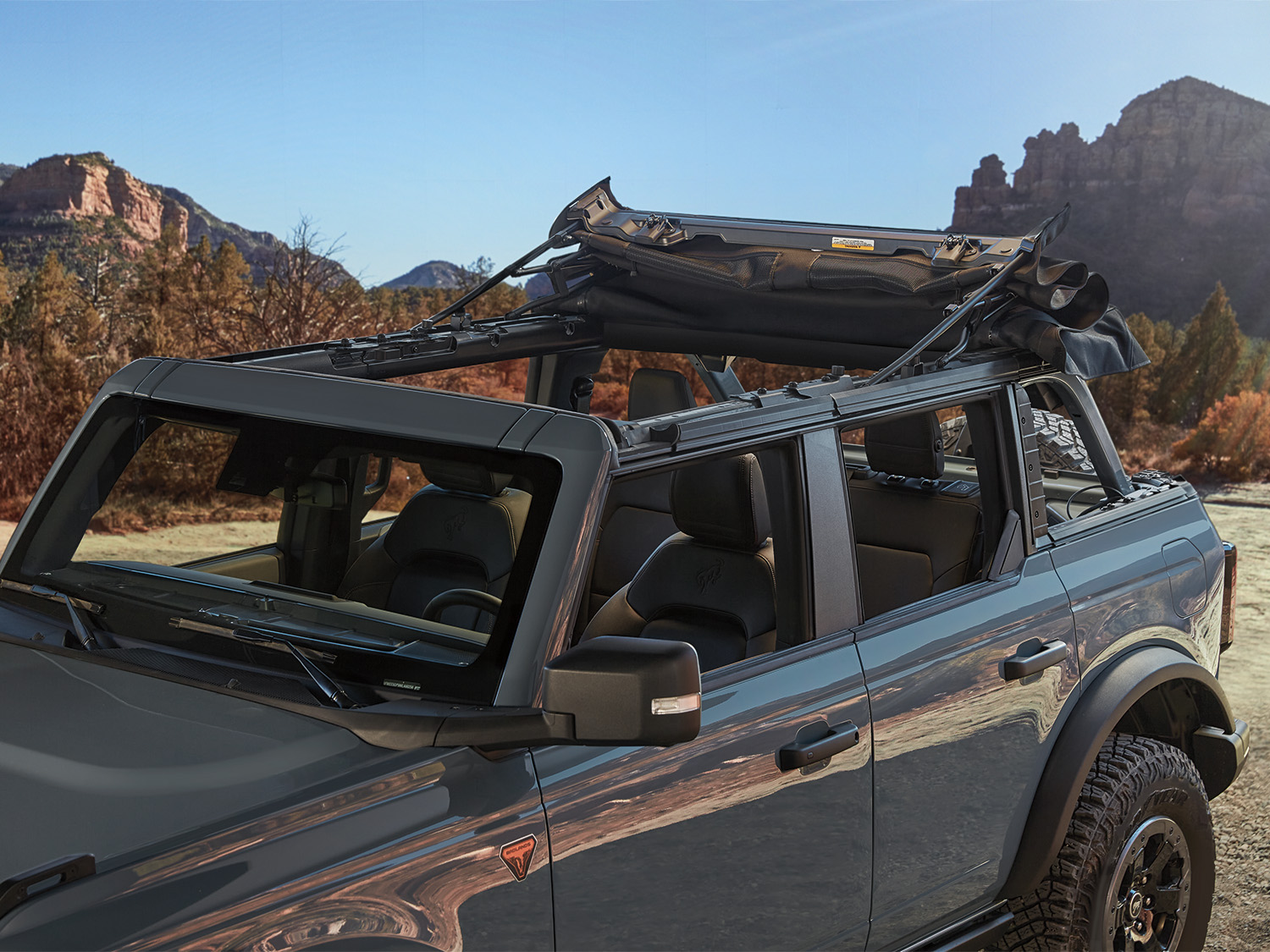Image for Retractable Top - Soft, Twill, 4 door  (TrekTop) from AccessoriesCanada