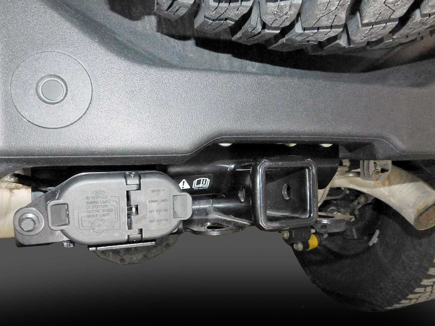 Image for Trailer Tow Kit by Lumen from AccessoriesCanada